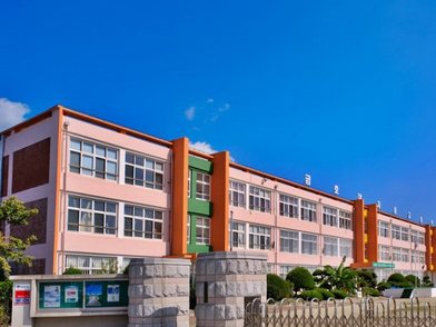 Geumho Girls' Middle School